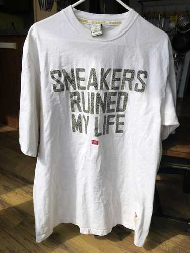 Ecko Unltd. Sneakers ruined my life shirt. White c