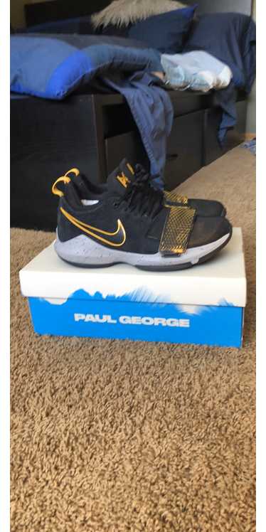 Nike Paul George 1