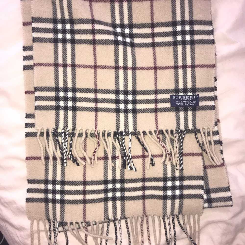 Burberry Burberry Lambswool Scarf Made in England - Gem