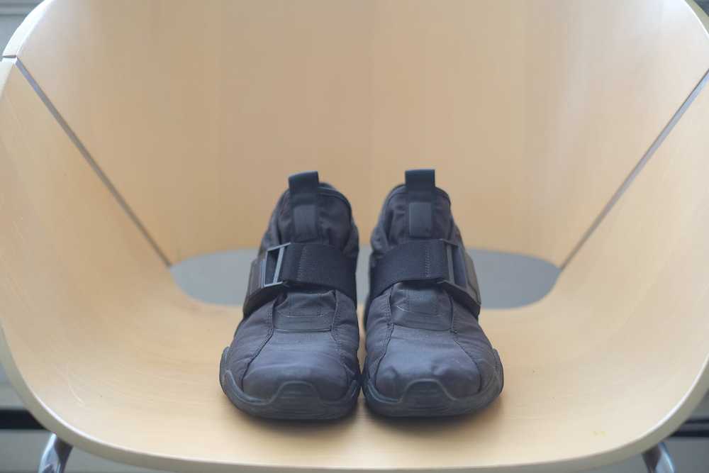 Nike Nike Komyuter QS Triple Black - image 1