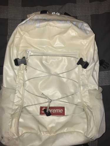 Supreme fw17 cheap white backpack