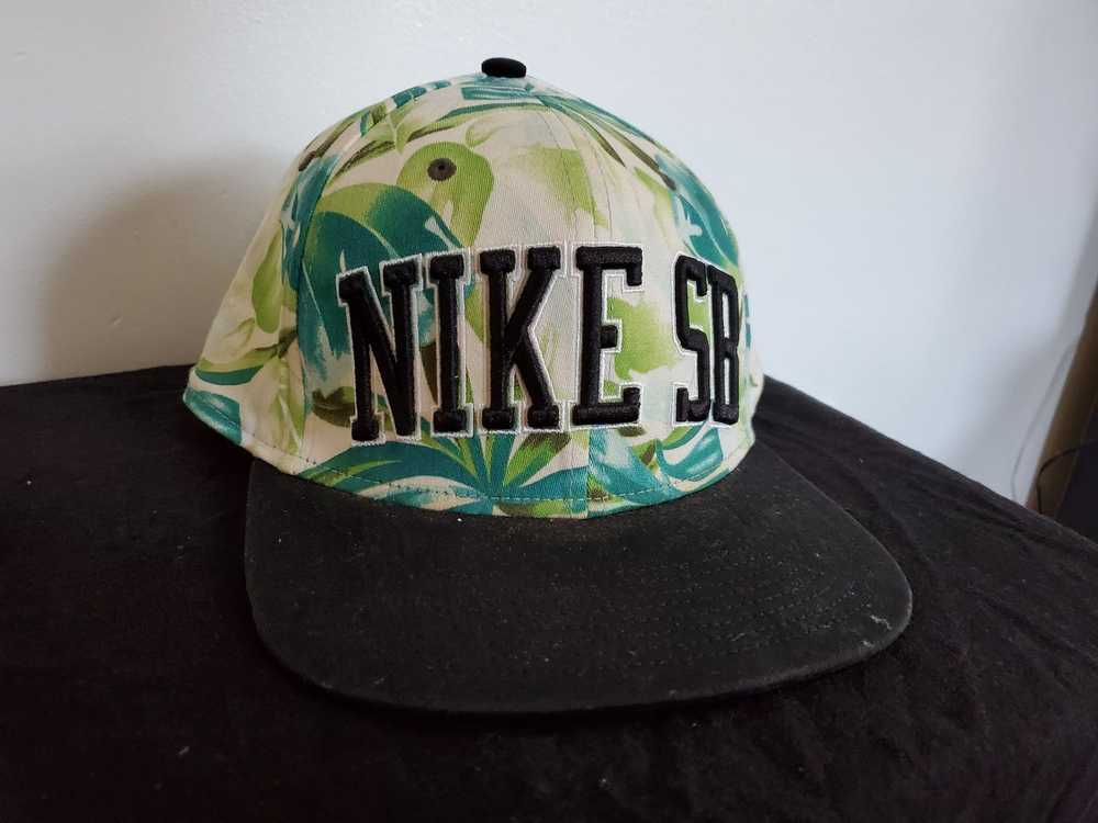 Nike Nike SB Floral Snapback - image 1