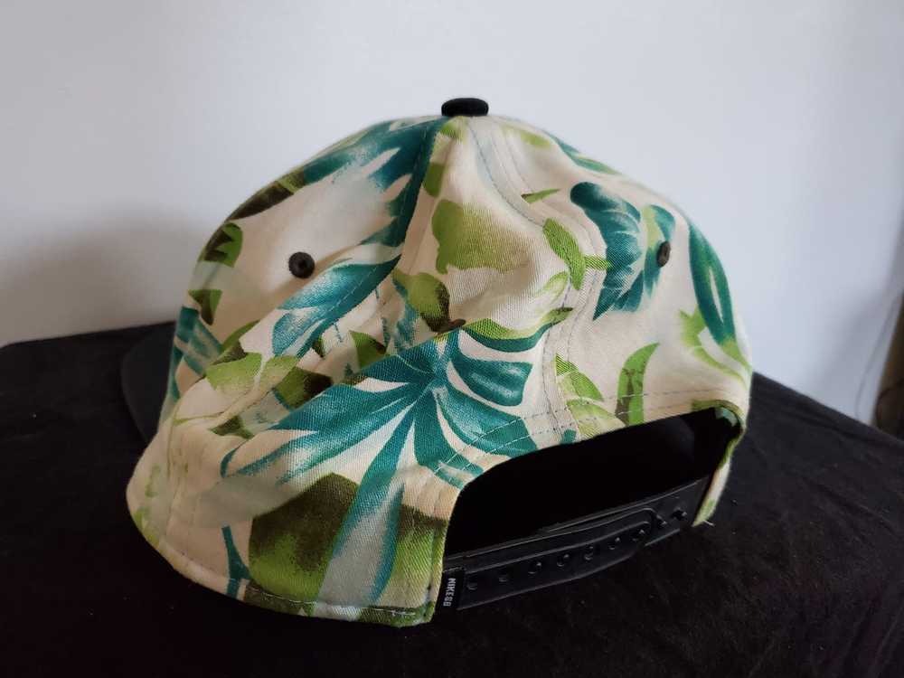 Nike Nike SB Floral Snapback - image 2