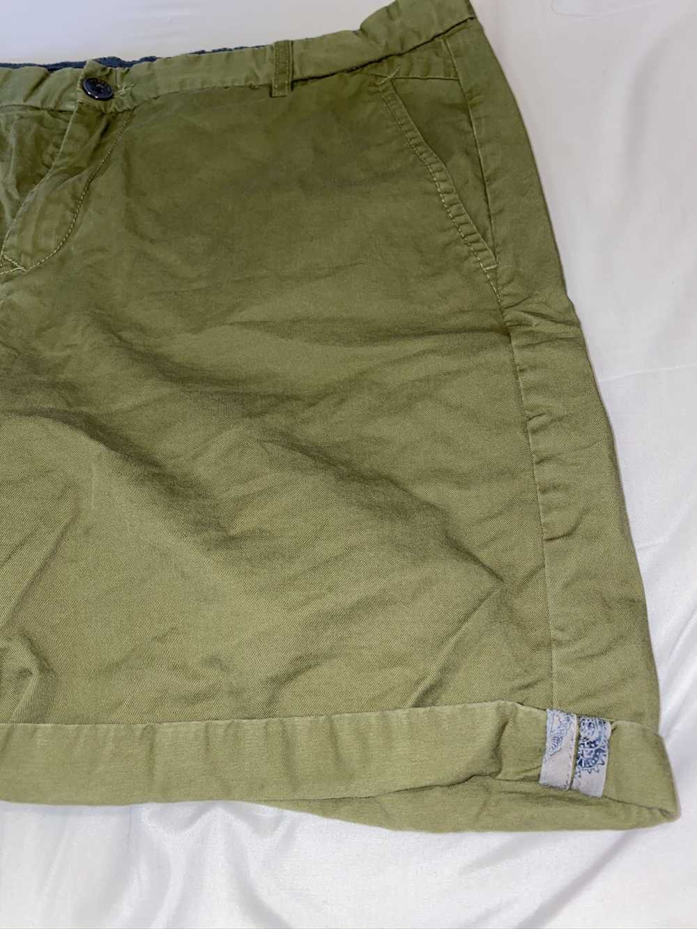 Devred DEVRED 1902 Olive Green Bermuda Shorts Pai… - image 2