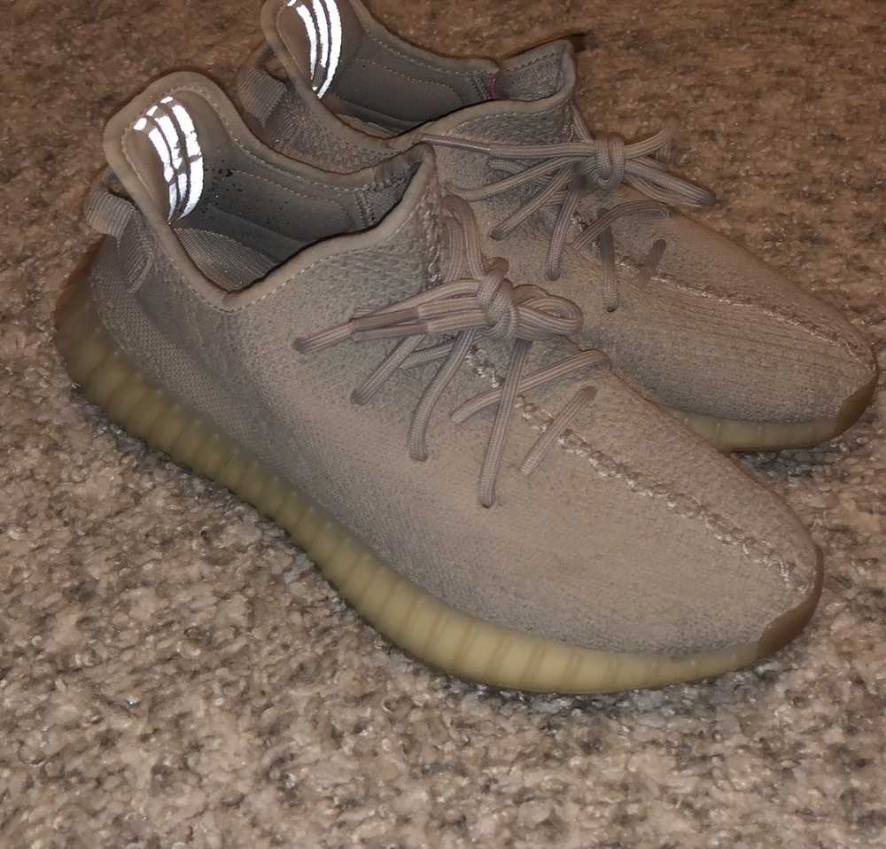 Adidas Yeezy Sesame 350 V2 - image 3