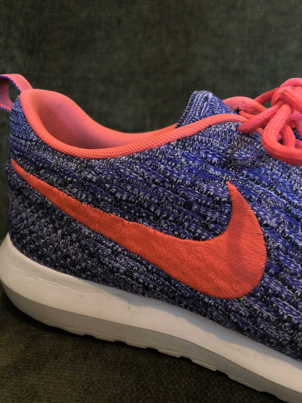 Nike Nike Flyknit Roshe Run Blue/Red - image 2