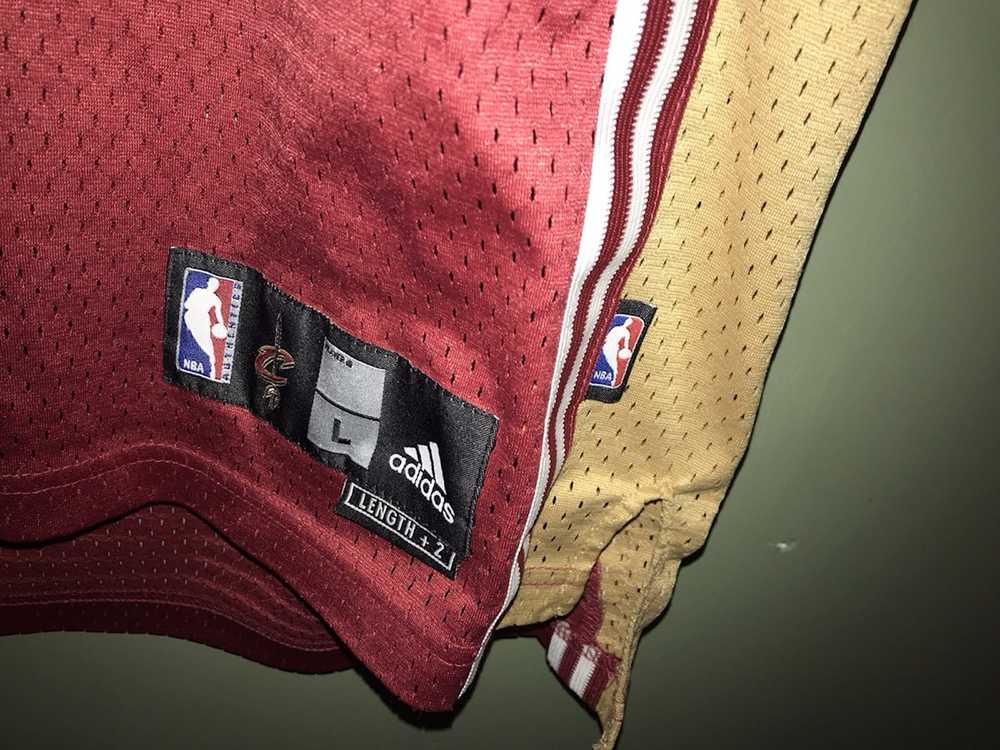 Adidas × NBA × Vintage Vintage LeBron James away … - image 3