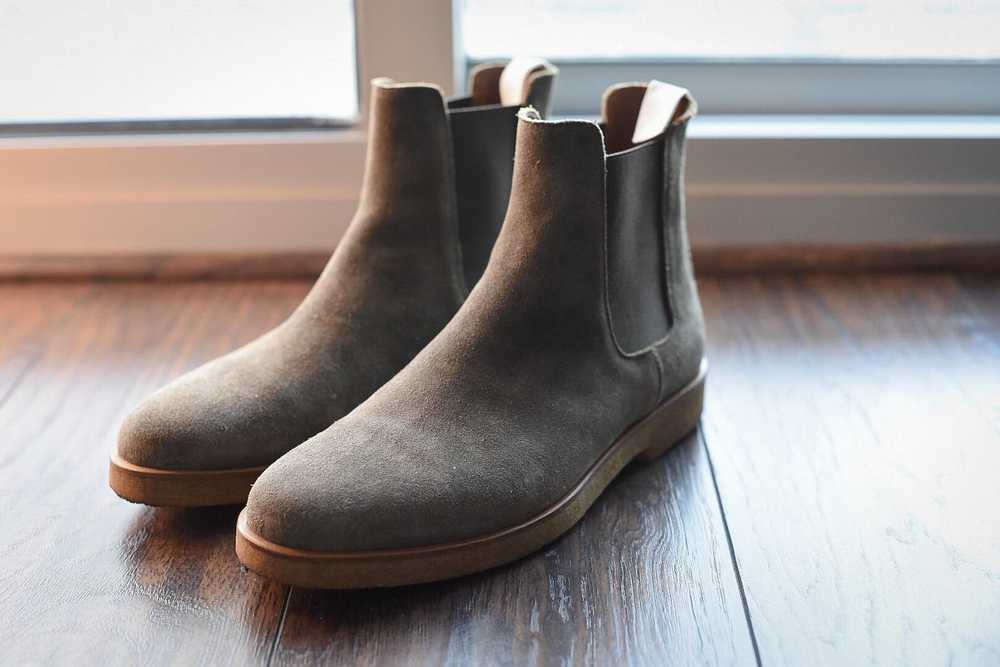 Common Projects Suede Chelsea Boot Olive/Dk Green - image 4