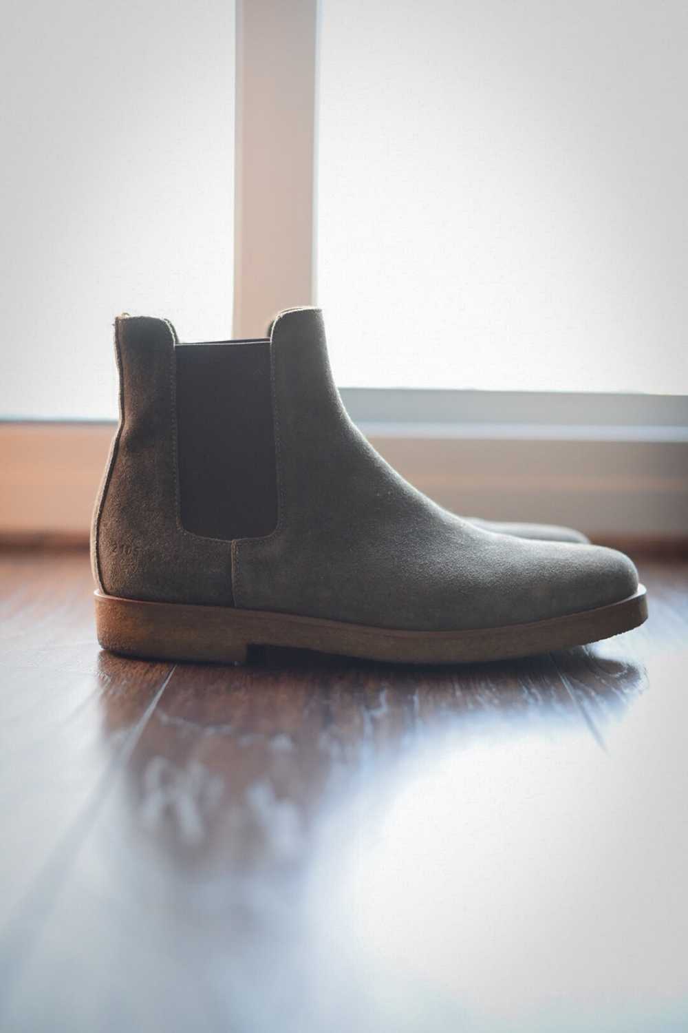 Common Projects Suede Chelsea Boot Olive/Dk Green - image 7