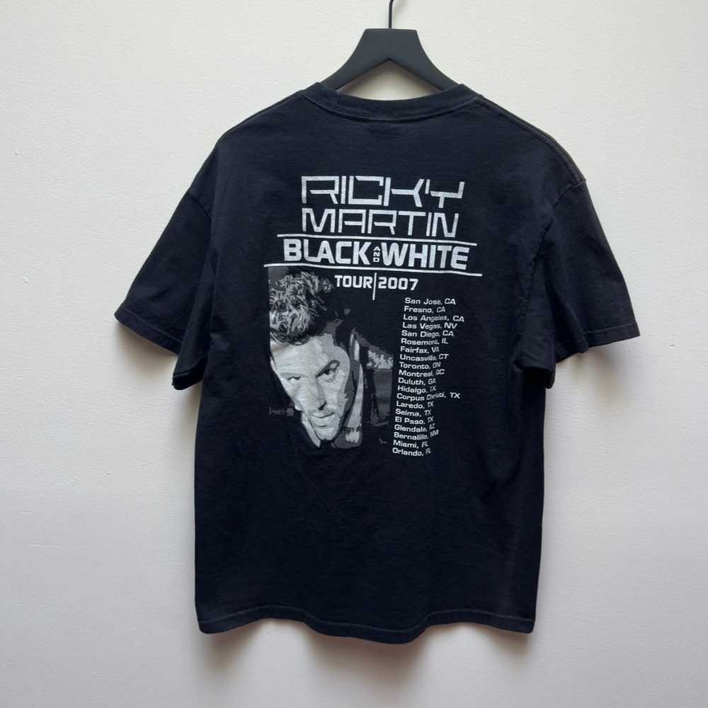 Ricky Martin 2007 Black and White Tour T-Shirt - image 2