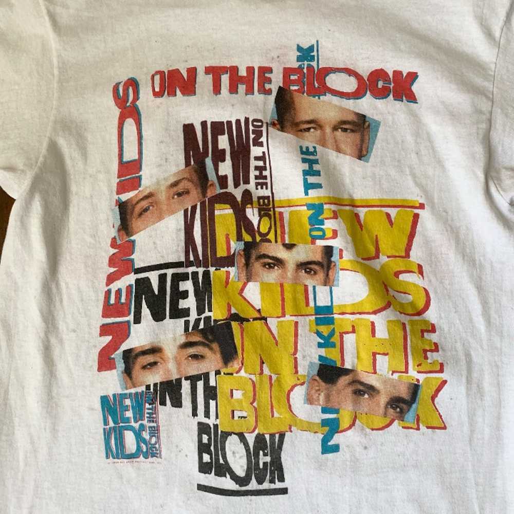 VINTAGE New Kids on the Block T-Shirt NKOTB 80s B… - image 2