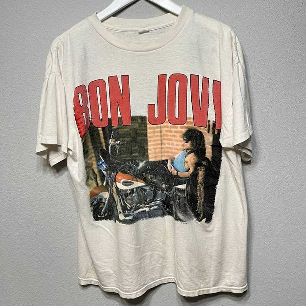 Vintage 1989 Bon Jovi Taking It To The Streets Te… - image 1