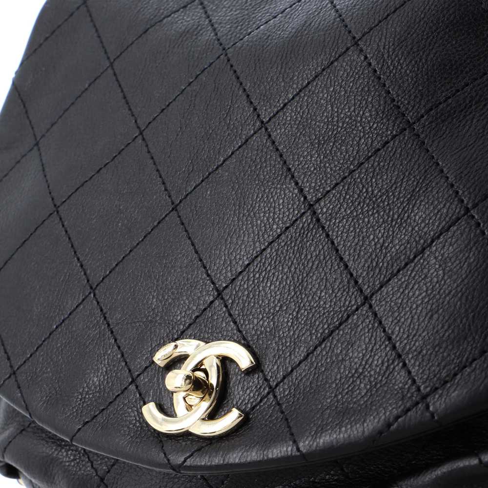 CHANEL Chain Around Saddle Flap Bag Quilted Calfs… - image 7