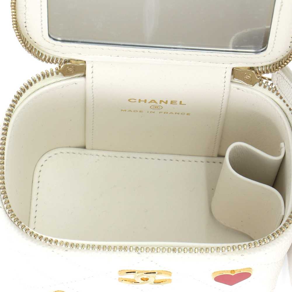 CHANEL Coco Casino Vanity Case with Chain Quilted… - image 6