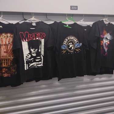 band shirt bundle Megadeth Misfits foo fighters I… - image 1