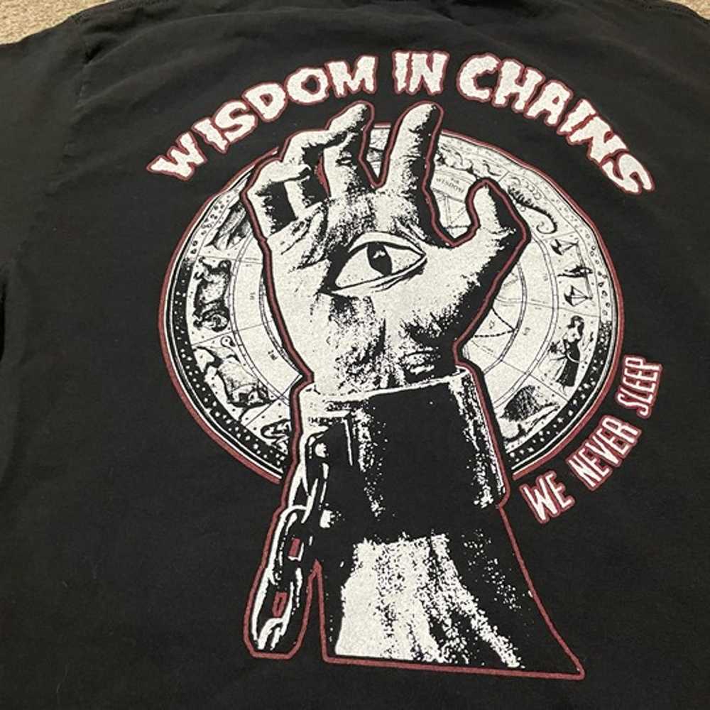 Wisdom in Chains skull t shirt size Large L Black… - image 4