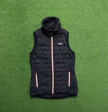 Musto × Outdoor Life Musto Yachting Puffer Vest