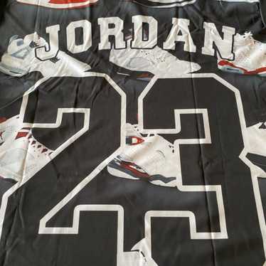 Michael jordan basketball shoe shirt - image 1