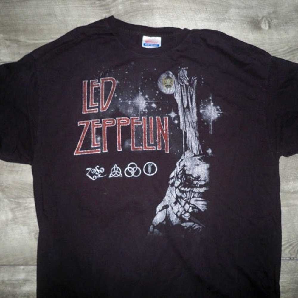 Hanes heavyweight Led Zeppelin Rock Band T-Shirt … - image 2