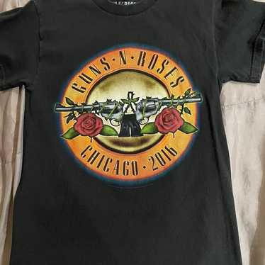 Rare Guns N Roses Chicago 2016 Concert T-Shirt - … - image 1