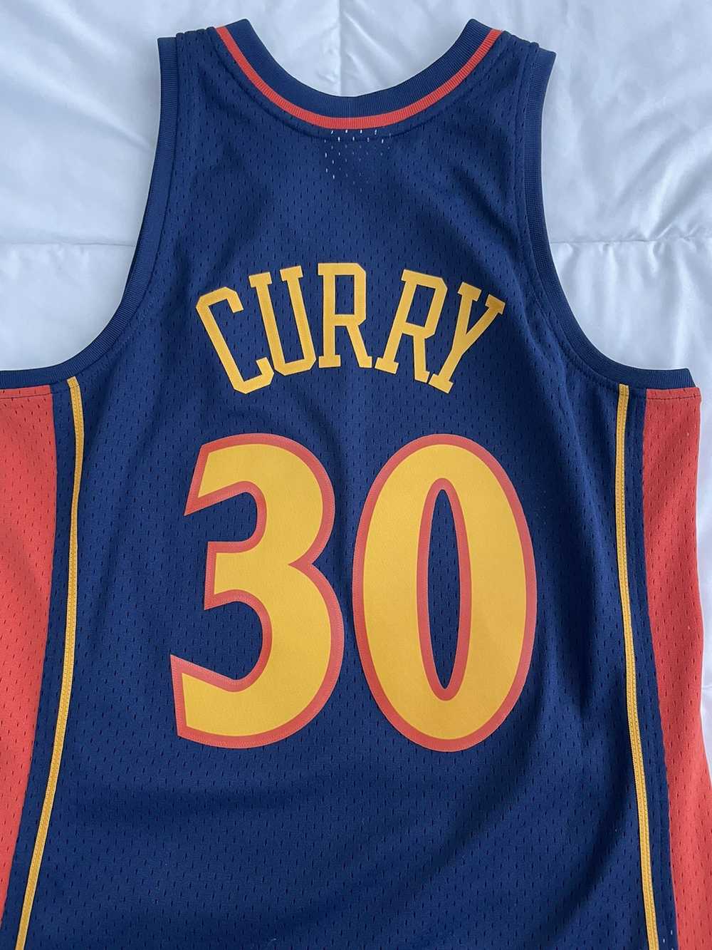 NBA Gold state warriors “ curry “ - image 2