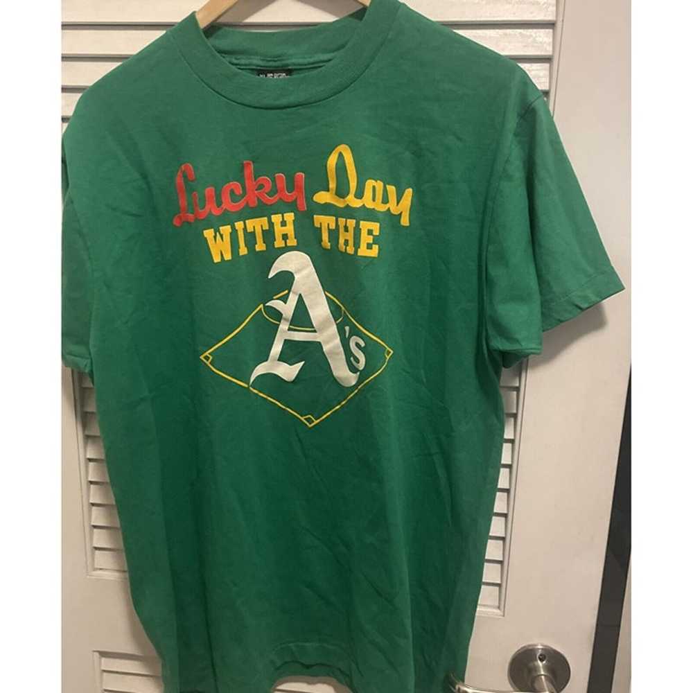 Vintage Oakland A’s T Shirt XL Lucky Day Single S… - image 2