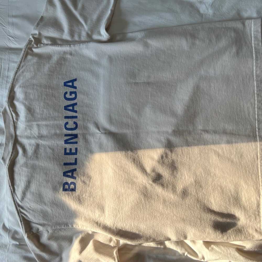 Balenciaga crème t shirt - image 3