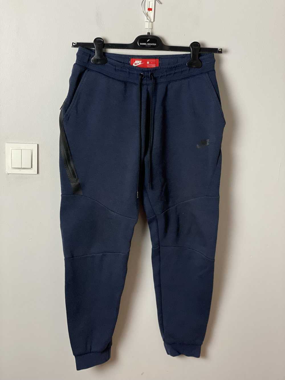 Nike × Streetwear Nike tech fleece sweatpants jog… - image 1