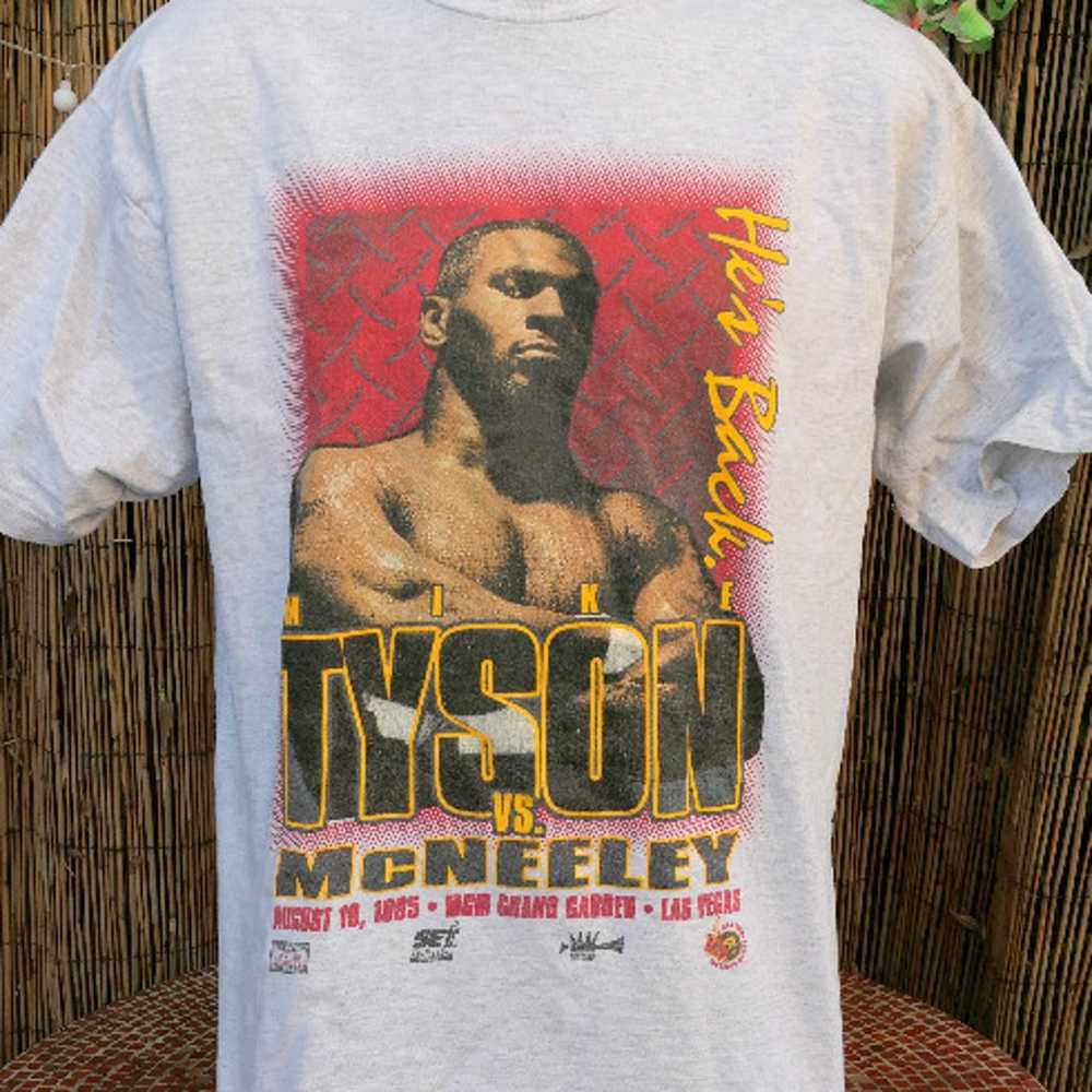 90's Vintage 1995 Mike Tyson Vs. McNeely MGM Gran… - image 2