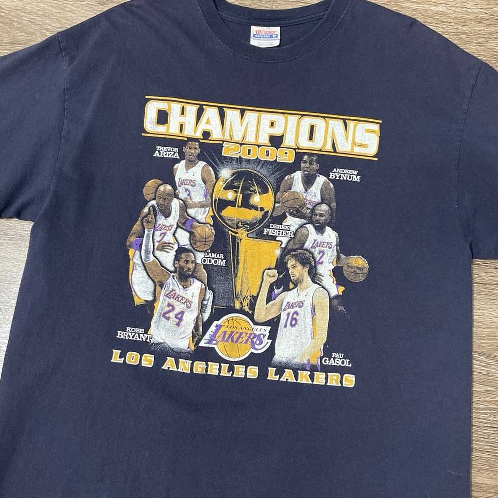 Vintage 2009 Los Angeles Lakers Champions NBA Shi… - image 2
