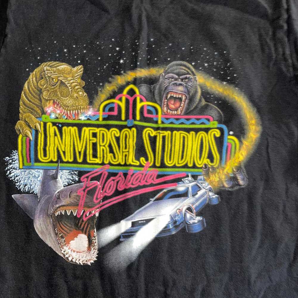 Vintage Universal Studio Men’s Graphic Black T-Sh… - image 2