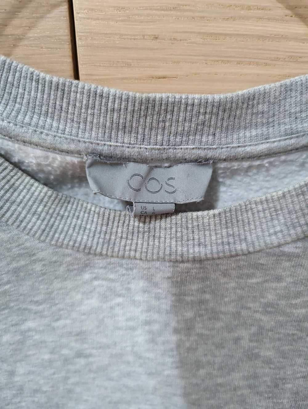 Cos Cos Grey reflective circle print sweater - image 3