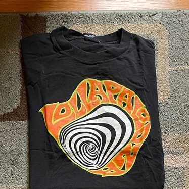Black Lollapalooza II 1992 vintage tour shirt