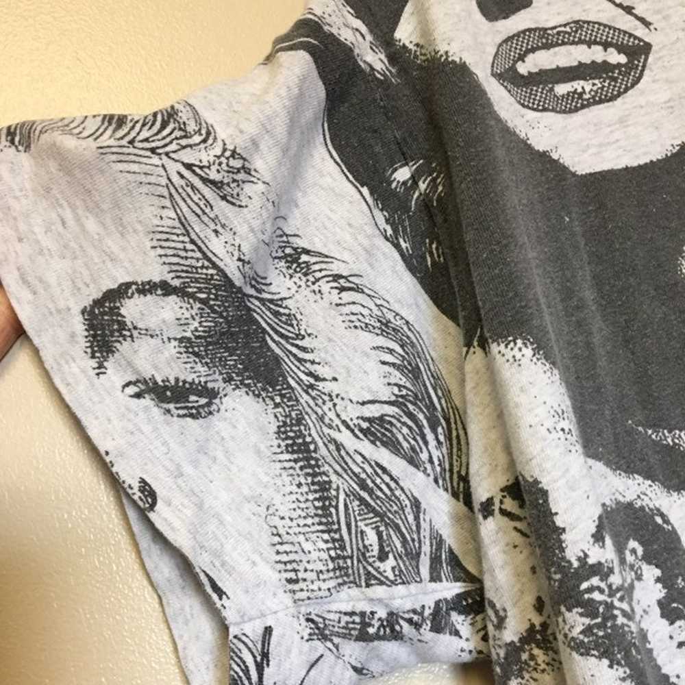 Vintage Marilyn Monroe shirt all over print size … - image 5