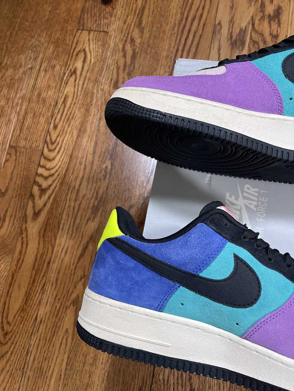 kyrie flytrap mango