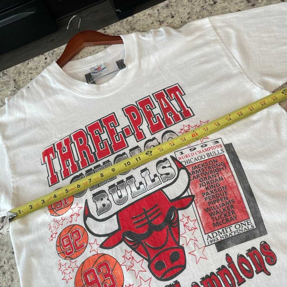 Vintage Chicago Bulls 3-Peat 1993 Bootleg All Ove… - image 6