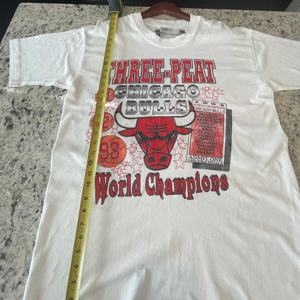 Vintage Chicago Bulls 3-Peat 1993 Bootleg All Ove… - image 7