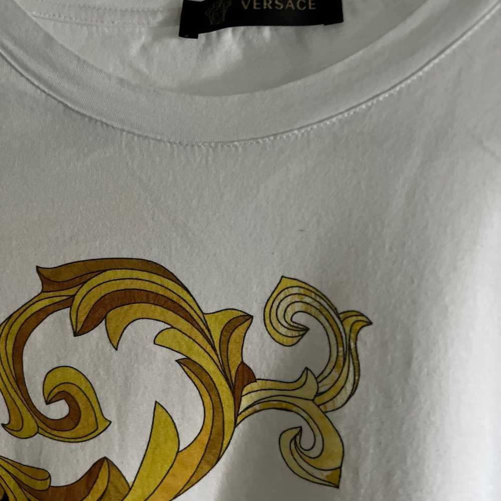Versace t shirt - image 3