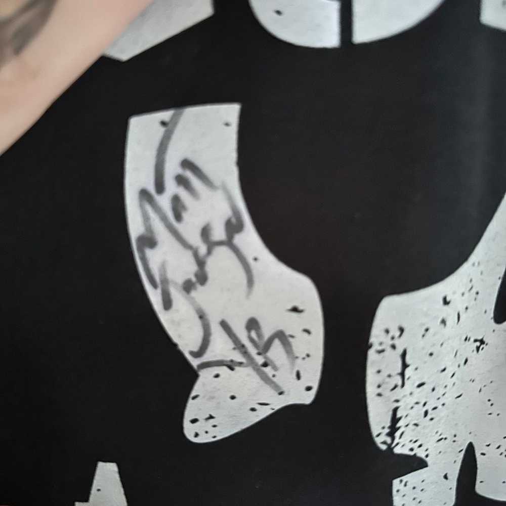 Young Bucks signed Bullet Club tee - image 2