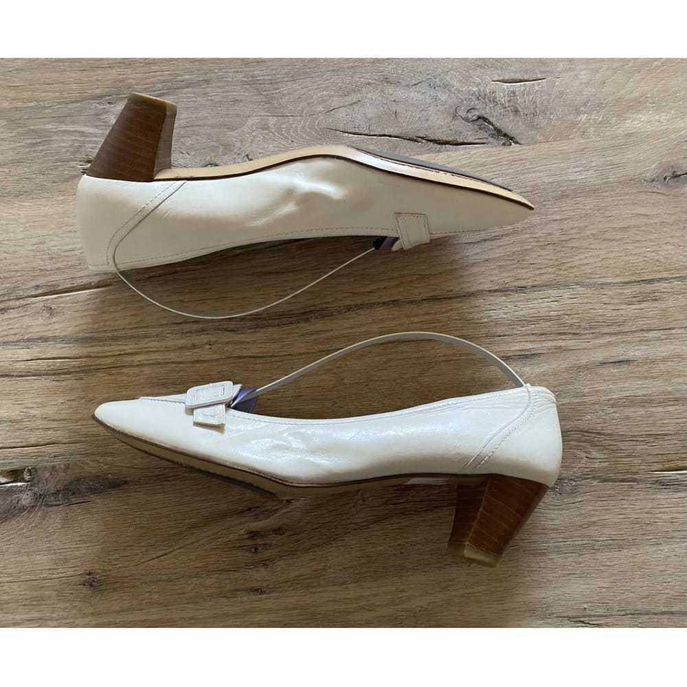 Guy Laroche Leather heels - image 10