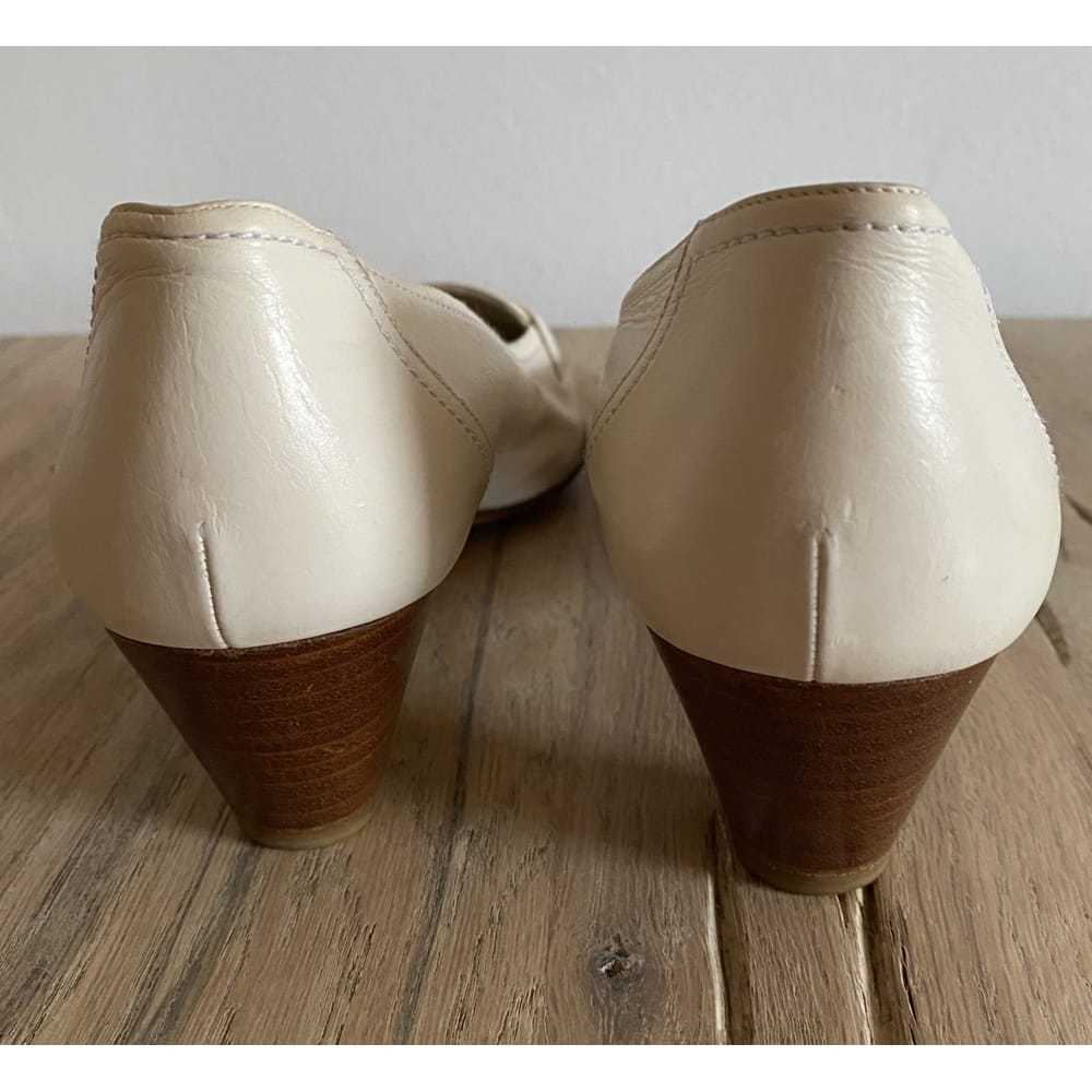 Guy Laroche Leather heels - image 6