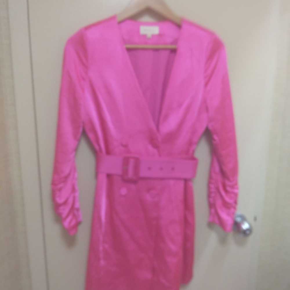 Desighner Pink Midi Dress w/Belt - image 5