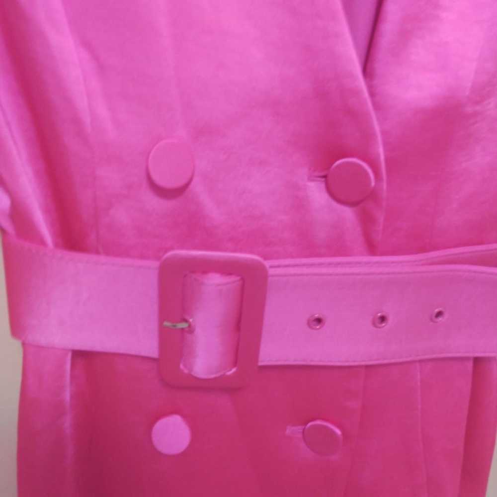Desighner Pink Midi Dress w/Belt - image 9