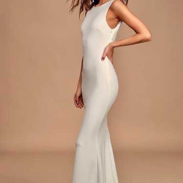 Ivory Knotted Mermaid Maxi Dress