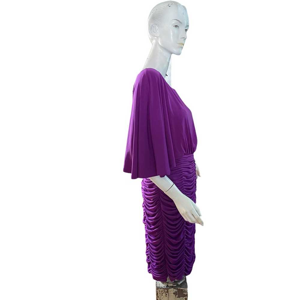 Tahari purple ruched stretch one sleeve dress M - image 3