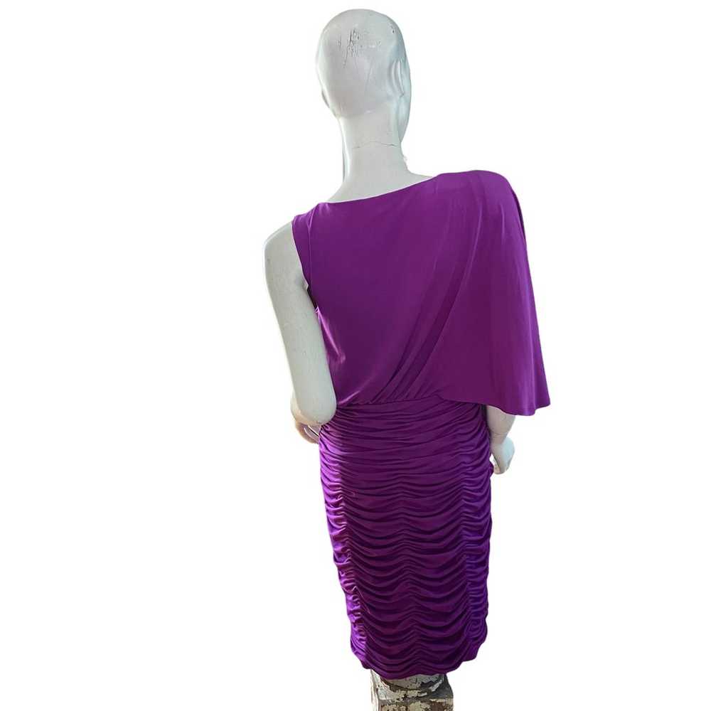 Tahari purple ruched stretch one sleeve dress M - image 4