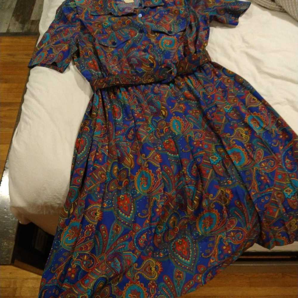 Leslie Fay Vintage Paisley Dress with Belt - image 1