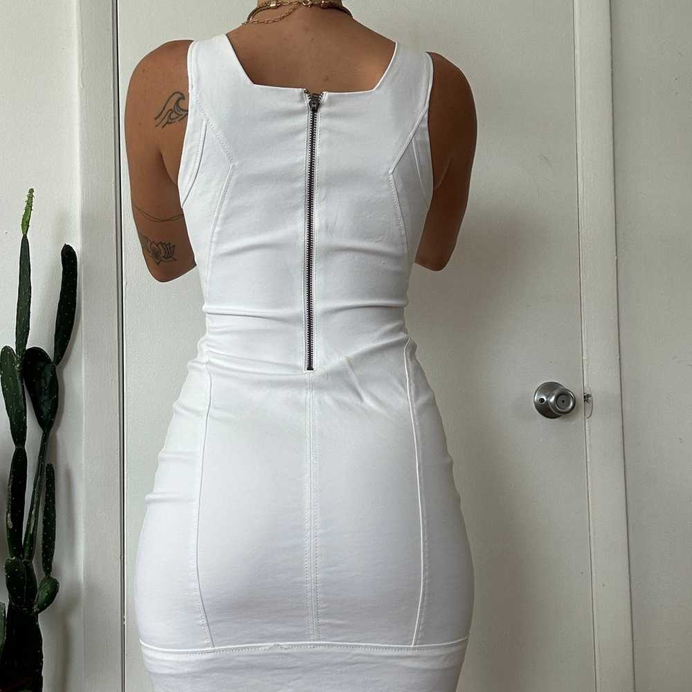 Elegant Short White Dress - Helmut Lang - image 6
