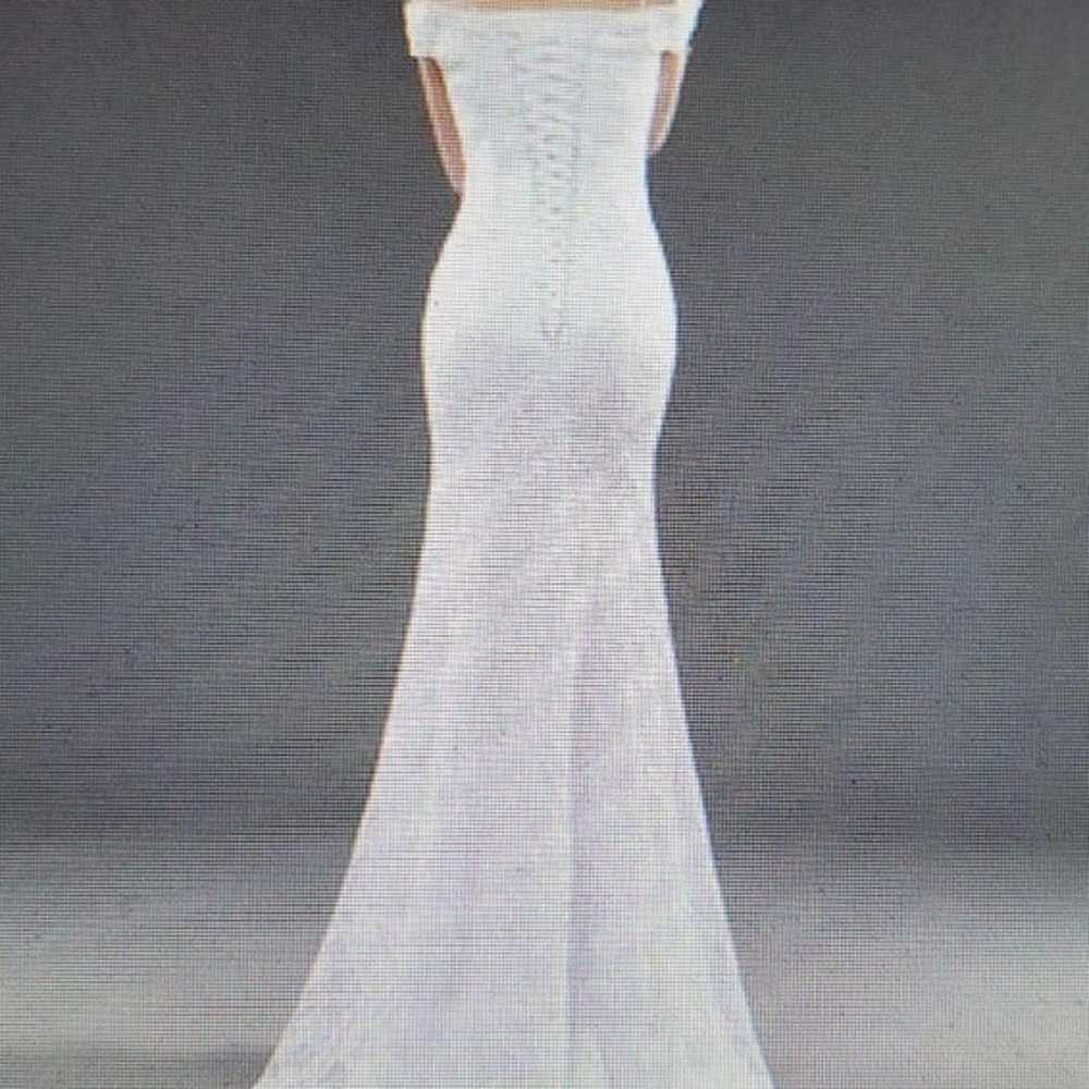 Size 12; Ivory Simple Lace Mermaid Wedding - image 2
