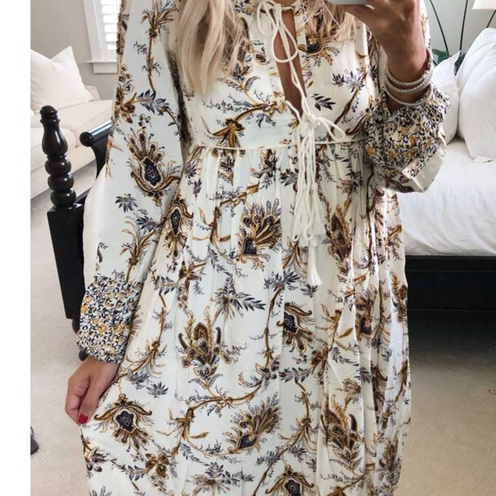 R Vivimos Long Sleeved Floral Print Bohemian Midi… - image 2